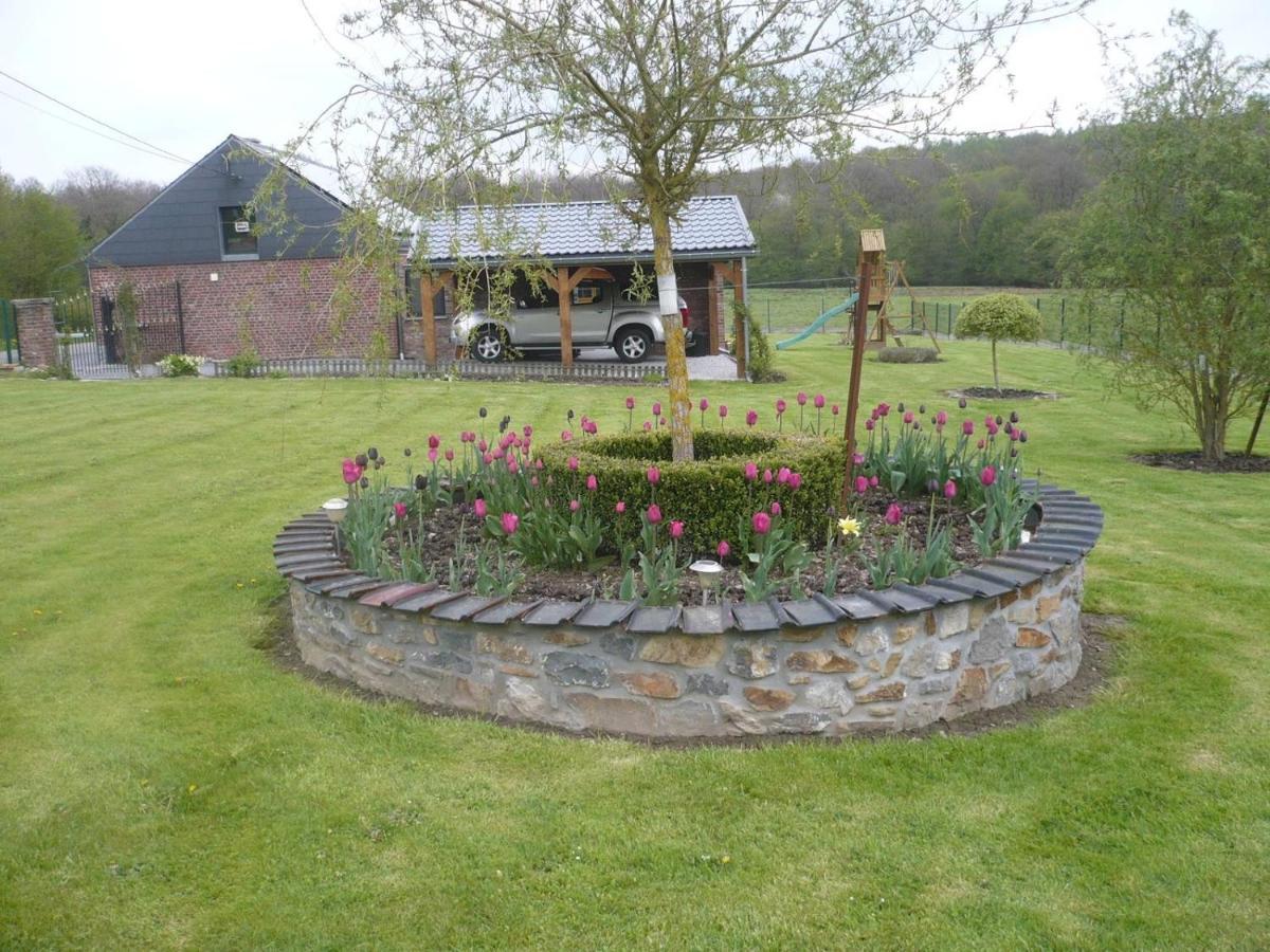 Gite Le Petit Coin De Paradis Sautin Montbliart Exterior photo